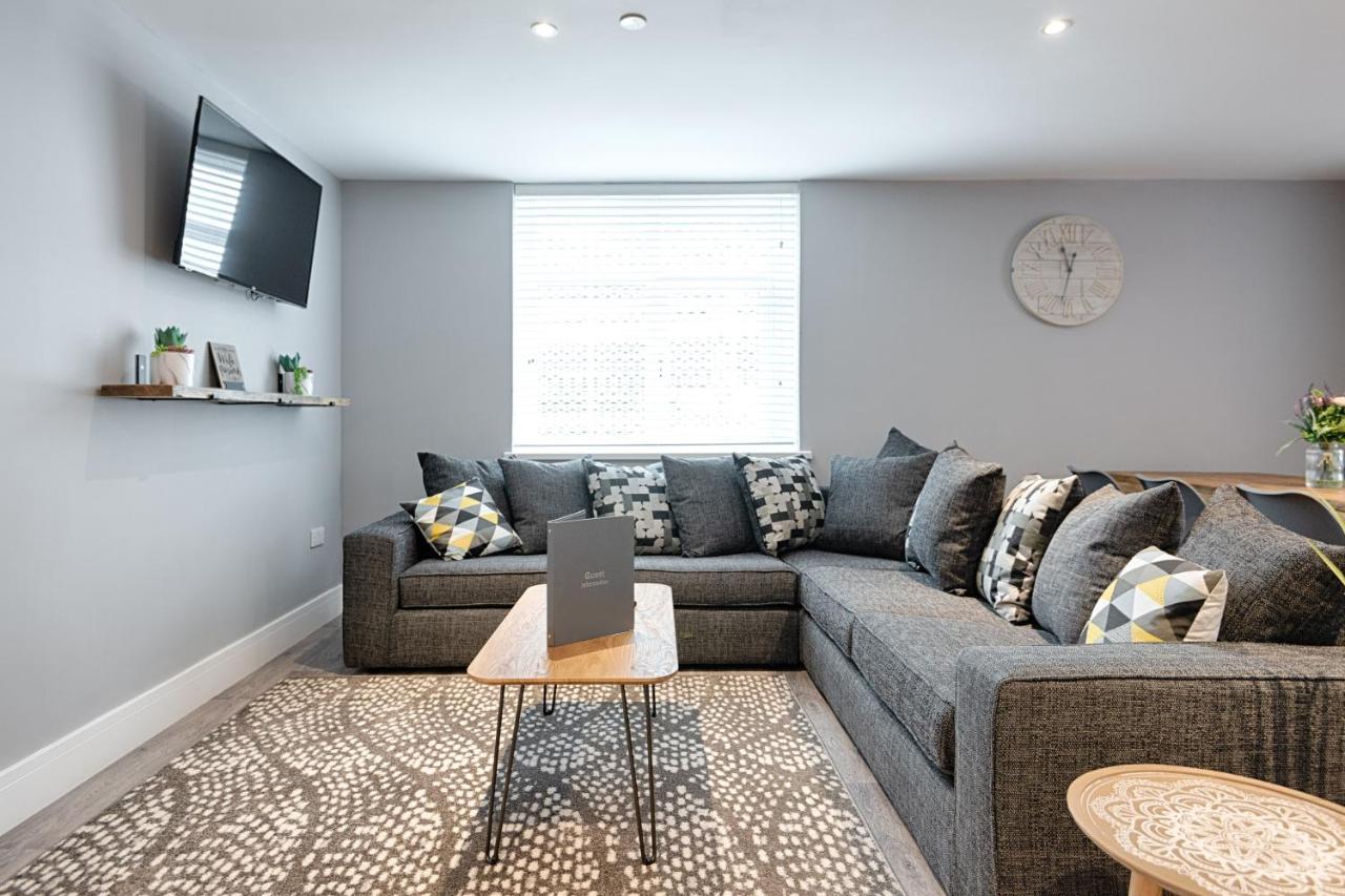 3 Rm Studio, Open-Plan Living, Dining, & Kitchen Llanelli Exteriör bild