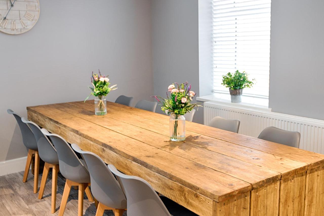 3 Rm Studio, Open-Plan Living, Dining, & Kitchen Llanelli Exteriör bild