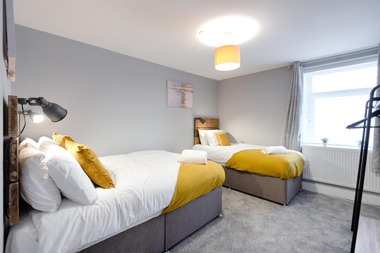 3 Rm Studio, Open-Plan Living, Dining, & Kitchen Llanelli Exteriör bild