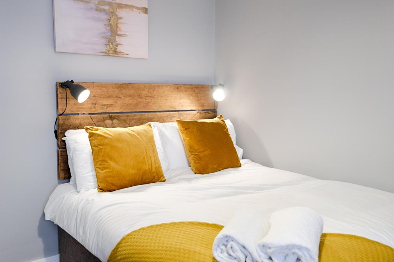 3 Rm Studio, Open-Plan Living, Dining, & Kitchen Llanelli Exteriör bild